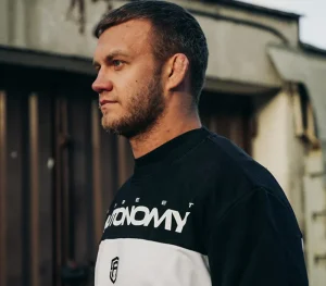 Męskie Street Autonomy Bluzy>BLUZA BEZ KAPTURA TONY WHITE/BLACK 2022