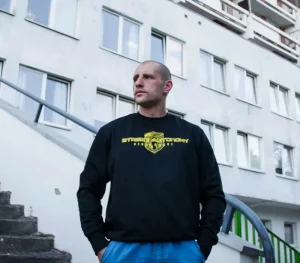 Męskie Street Autonomy Bluzy>Bluza bez kaptura Two Heads 2 black/gold 2022