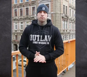Męskie Street Autonomy Bluzy>BLUZA Z KAPTUREM OUTLAW BLACK 2024