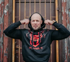 Męskie Street Autonomy Bluzy>Bluza z kapturem Twoheads black/red 2021