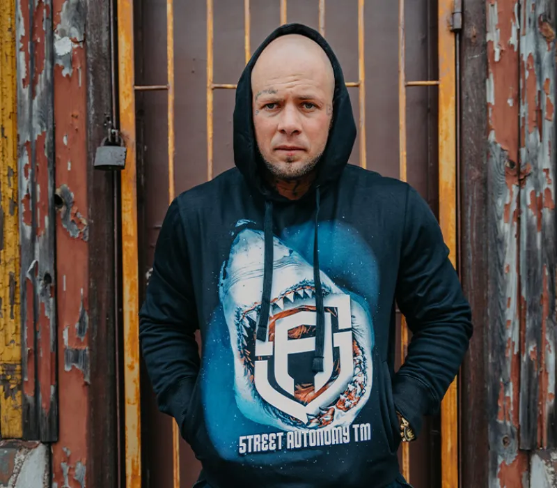 bluza_z_kapturem_street_a_4-15.webp Męskie Street Autonomy Bluzy>Bluza z kapturem Sharkins black 2021