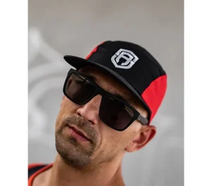 Street Autonomy Czapki>Czapka kolarka MAYA black/red 2021